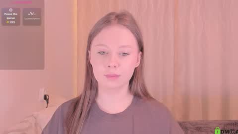 Kira online show from 03-24-26, 04:23