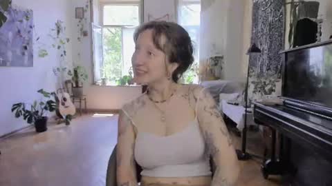 miranda2_0 online show from 06-20-26, 08:17