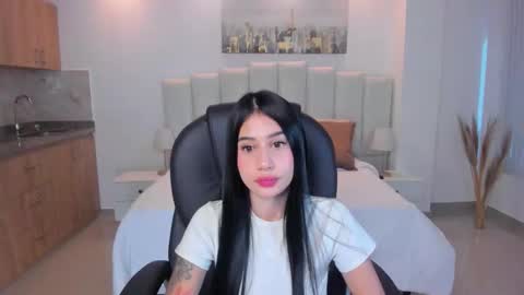 miranda_crawfor online show from 01-13-26, 01:16