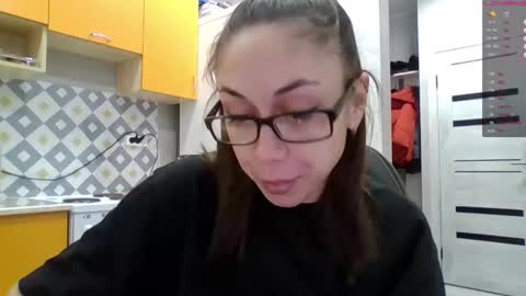 MIRANDA online show from 11-21-25, 02:49