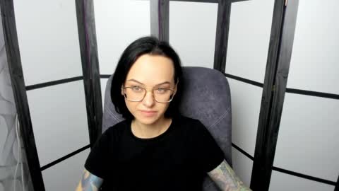 Mira online show from 02-06-25, 10:37