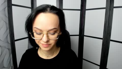 Mira online show from 02-07-25, 10:50