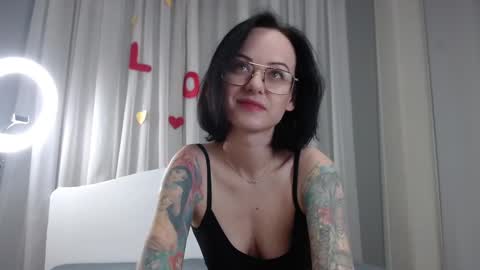 Mira online show from 03-02-25, 08:18