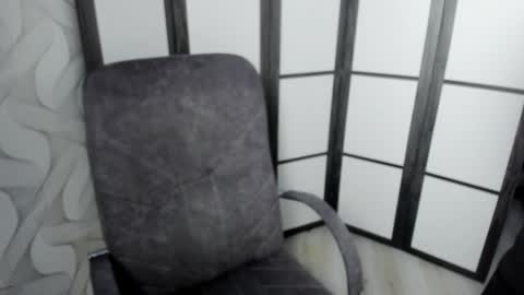 Mira online show from 03-09-25, 03:54