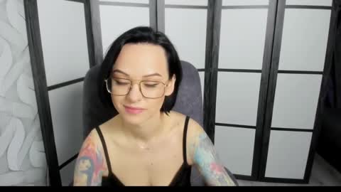 Mira online show from 03-11-25, 09:15