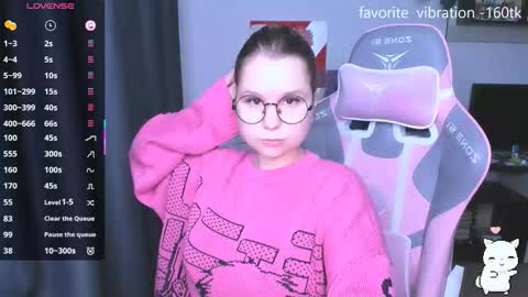 Kira online show from 11-25-25, 08:53