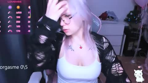 Kira online show from 02-13-26, 08:16