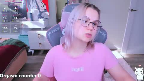 Kira online show from 07-22-26, 02:53