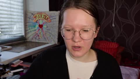 Snapshot of miriamor chatting on 10-12-25, 08:13 Mira online show from 10-12-25, 08:13