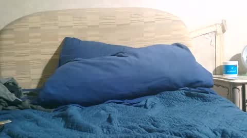 Snapshot of mirko245 chatting on 11-05-25, 06:57 mirko245 online show from 11-05-25, 06:57