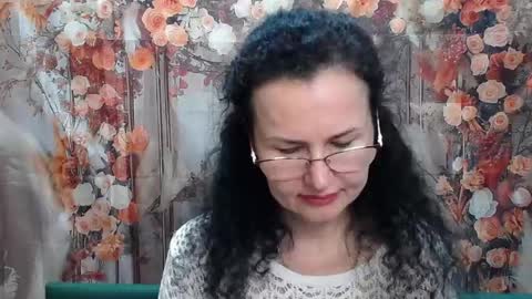 Miroslava Happi online show from 04-23-26, 06:14