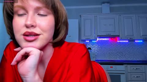 Snapshot of mirrorofsoul chatting on 03-01-25, 07:51 Shelley online show from 03-01-25, 07:51