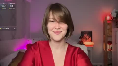 Snapshot of mirrorofsoul chatting on 06-17-26, 06:38 Shelley online show from 06-17-26, 06:38