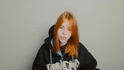 misaki_chan_ online show from 11-06-25, 10:54