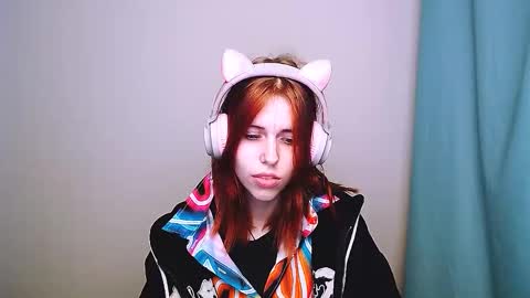 misaki_chan_ online show from 11-16-25, 12:44