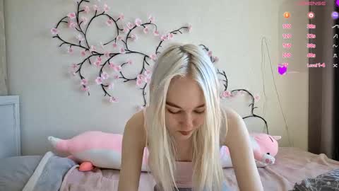 MisaMew online show from 04-26-26, 09:29