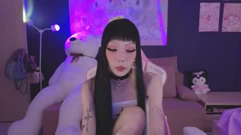 Misa Sakurai online show from 12-21-25, 03:08