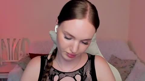 Snapshot of mish_ka3 chatting on 07-10-26, 03:47 Misha online show from 07-10-26, 03:47