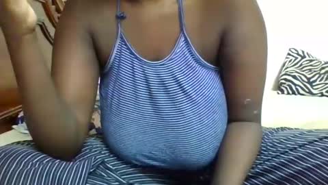 miss440 online show from 11-27-25, 05:48