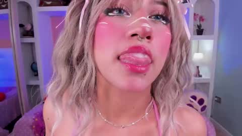 Megan online show from 12-19-25, 09:44