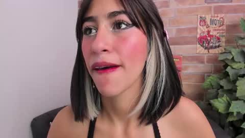 Taylor online show from 02-12-26, 02:39