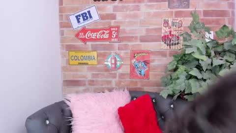 Luxury online show from 12-16-25, 11:04