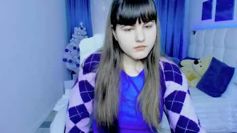 Snapshot of miss__poly chatting on 01-15-26, 08:30 miss__poly online show from 01-15-26, 08:30