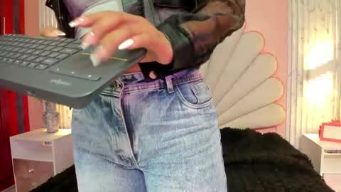 miss__star_ online show from 03-17-26, 01:47