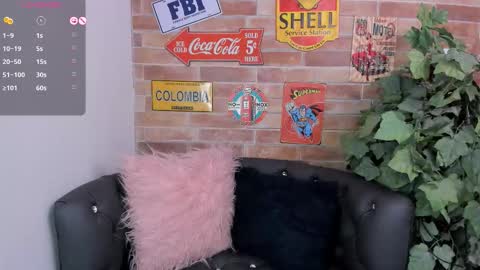 Zoe online show from 10-02-25, 06:15