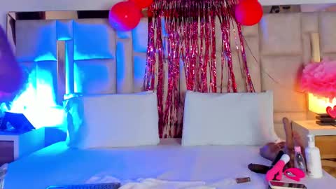 Miss Abigail  online show from 02-15-26, 01:09