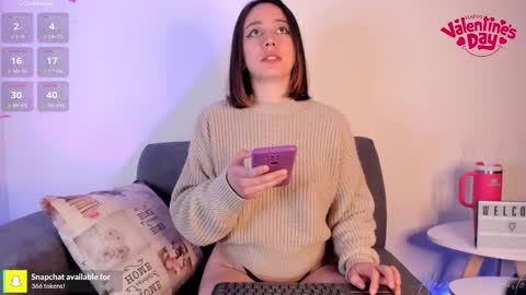 Snapshot of miss_alexa2 chatting on 02-14-26, 01:30 Alexa Sarmiento online show from 02-14-26, 01:30