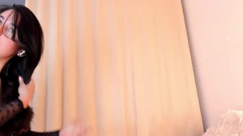 Snapshot of miss_alhy chatting on 05-13-26, 12:35 online show from 05-13-26, 12:35