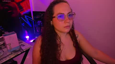 Snapshot of miss_alisse chatting on 05-09-26, 04:39 miss_alisse online show from 05-09-26, 04:39
