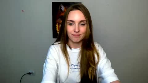 Angelina online show from 06-18-26, 09:14