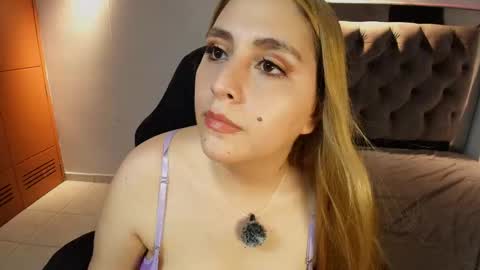 Anny online show from 11-24-25, 03:50