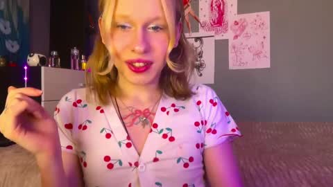 Anya online show from 04-12-26, 06:29