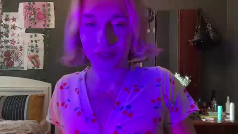 Anya online show from 06-21-26, 03:58