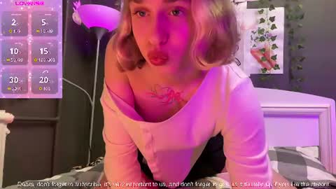 Anya online show from 07-22-26, 10:23