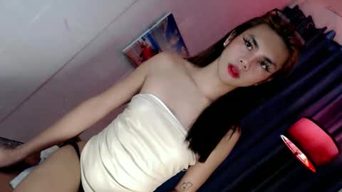 miss_bella69 online show from 10-01-25, 01:00