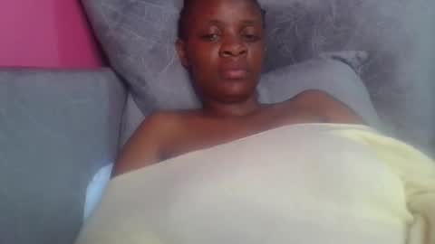 miss_belllo online show from 09-19-25, 03:19