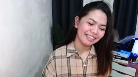 Briella online show from 12-15-25, 01:21