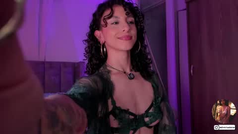 Charlotte online show from 07-12-26, 01:51