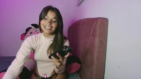 miss_chellsea online show from 10-29-25, 12:35