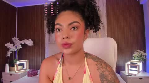 CANDELA CASTRO  online show from 06-06-26, 11:37