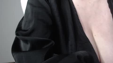 liza online show from 09-24-25, 02:04