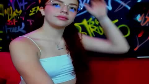 Snapshot of miss_dior1 chatting on 03-26-26, 02:33 miss_dior1 online show from 03-26-26, 02:33