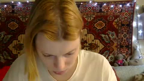 Snapshot of miss_elistia_ chatting on 06-23-26, 10:46 Elis online show from 06-23-26, 10:46