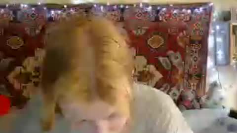 Snapshot of miss_elistia_ chatting on 07-09-26, 10:19 Elis online show from 07-09-26, 10:19
