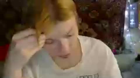 Snapshot of miss_elistia_ chatting on 07-14-26, 11:16 Elis online show from 07-14-26, 11:16
