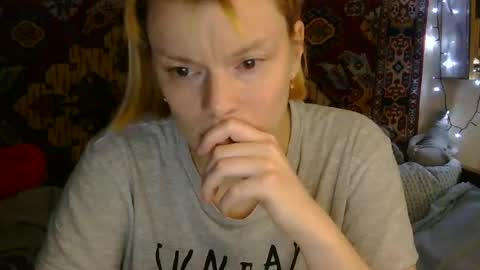 Snapshot of miss_elistia_ chatting on 07-23-26, 11:08 Elis online show from 07-23-26, 11:08